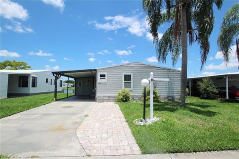 Condo in Okeechobee, Florida, 2 bedrooms  № 1259737 - photo 3