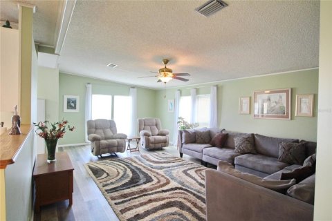 Condo in Okeechobee, Florida, 2 bedrooms  № 1259737 - photo 22