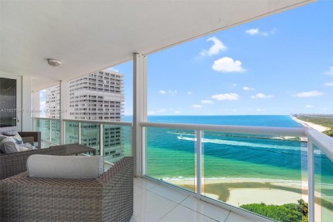 Copropriété à vendre à Fort Lauderdale, Floride: 2 chambres, 174.56 m2 № 1304724 - photo 15