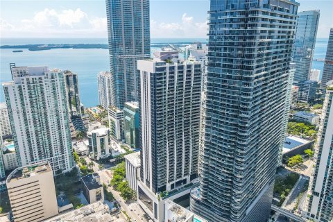 Condominio en venta en Miami, Florida, 2 dormitorios, 90.12 m2 № 1400246 - foto 30