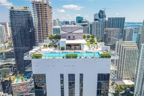 Condominio en venta en Miami, Florida, 2 dormitorios, 90.12 m2 № 1400246 - foto 2