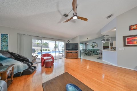 Casa en venta en Sun City Center, Florida, 3 dormitorios, 189.43 m2 № 1258851 - foto 8