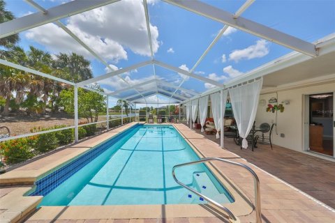 Casa en venta en Sun City Center, Florida, 3 dormitorios, 189.43 m2 № 1258851 - foto 1