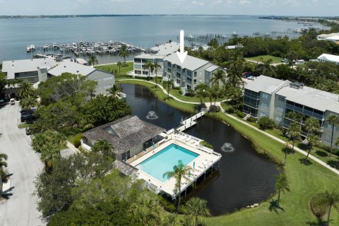 Condominio en venta en Stuart, Florida, 2 dormitorios, 117.89 m2 № 585980 - foto 3