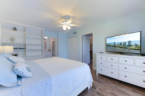 Condominio en venta en Stuart, Florida, 2 dormitorios, 117.89 m2 № 585980 - foto 17