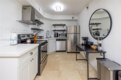 Copropriété à vendre à Miami Beach, Floride: 2 chambres, 89.19 m2 № 1396979 - photo 5