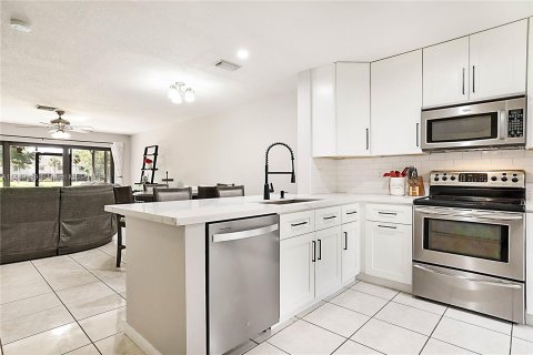 Touwnhouse à vendre à Coconut Creek, Floride: 2 chambres, 114.27 m2 № 1399027 - photo 6