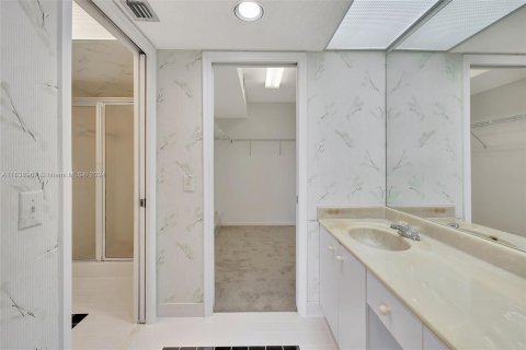 Condo in Coconut Creek, Florida, 2 bedrooms  № 1310813 - photo 18