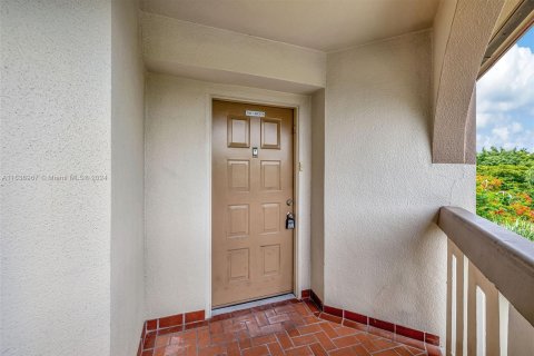 Condo in Coconut Creek, Florida, 2 bedrooms  № 1310813 - photo 26