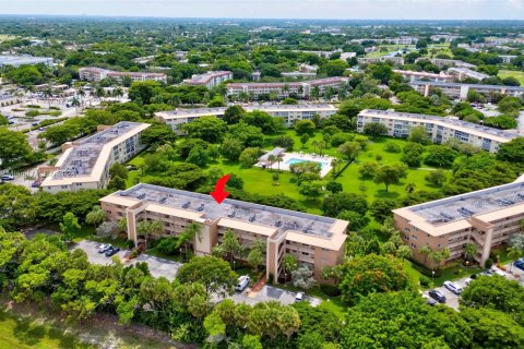 Condo in Coconut Creek, Florida, 2 bedrooms  № 1310813 - photo 29