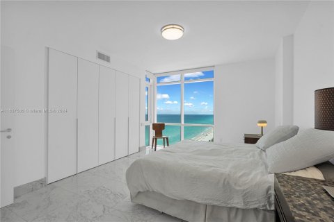 Condominio en venta en Hollywood, Florida, 4 dormitorios, 293.85 m2 № 1310858 - foto 29