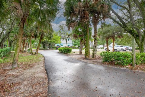 Immobilier commercial à vendre à Loxahatchee Groves, Floride № 932372 - photo 25
