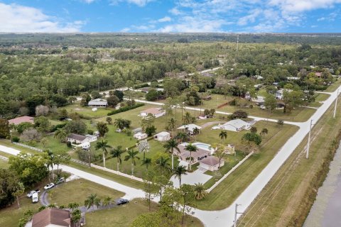 Villa ou maison à vendre à Loxahatchee Groves, Floride: 4 chambres, 318.75 m2 № 907680 - photo 4