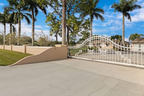 Casa en venta en Loxahatchee Groves, Florida, 4 dormitorios, 318.75 m2 № 907680 - foto 30