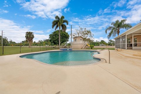 Villa ou maison à vendre à Loxahatchee Groves, Floride: 4 chambres, 318.75 m2 № 907680 - photo 20