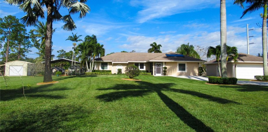 Villa ou maison à Loxahatchee Groves, Floride 4 chambres, 318.75 m2 № 907680