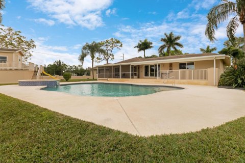 Villa ou maison à vendre à Loxahatchee Groves, Floride: 4 chambres, 318.75 m2 № 907680 - photo 19