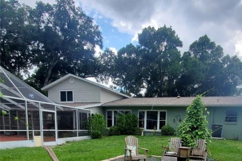 House in Lutz, Florida 3 bedrooms, 188.31 sq.m. № 1368629 - photo 18