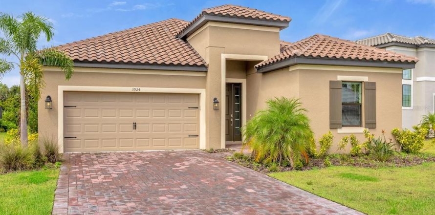 Casa en Kissimmee, Florida 4 dormitorios, 224.82 m2 № 1363553