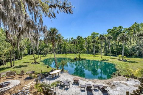 Villa ou maison à vendre à Edgewater, Floride: 4 chambres, 268.39 m2 № 1086899 - photo 4