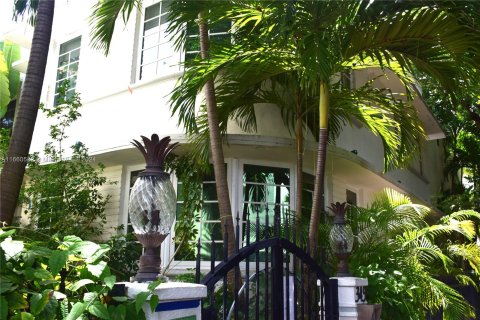 Copropriété à vendre à Miami Beach, Floride: 1 chambre, 39.02 m2 № 1365924 - photo 3