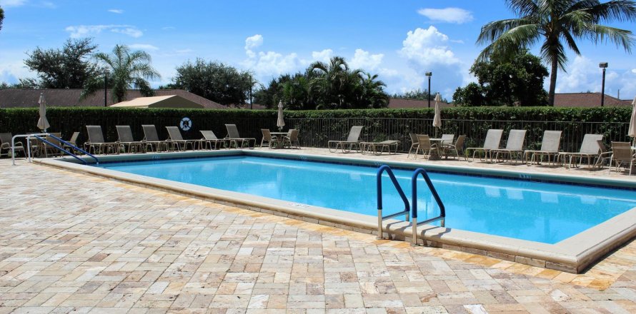 Condo à Boynton Beach, Floride, 2 chambres  № 1091903