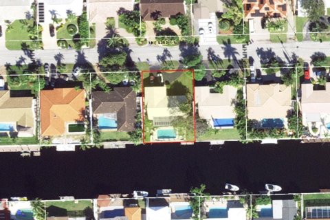 House in Fort Lauderdale, Florida 3 bedrooms, 129.69 sq.m. № 1172954 - photo 2