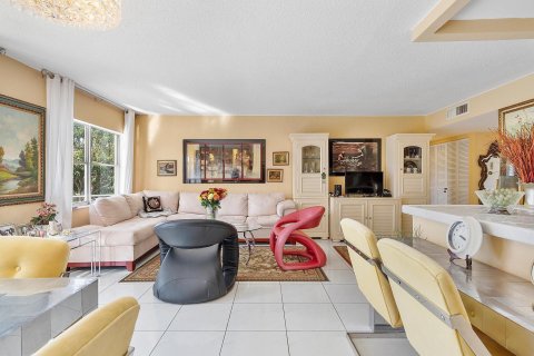 Copropriété à vendre à Hallandale Beach, Floride: 2 chambres, 106.84 m2 № 1172955 - photo 26