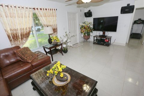 Casa en venta en Lake Worth, Florida, 3 dormitorios, 116.87 m2 № 1229170 - foto 26