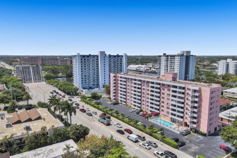 Condominio en venta en Pompano Beach, Florida, 1 dormitorio, 60.39 m2 № 961598 - foto 8