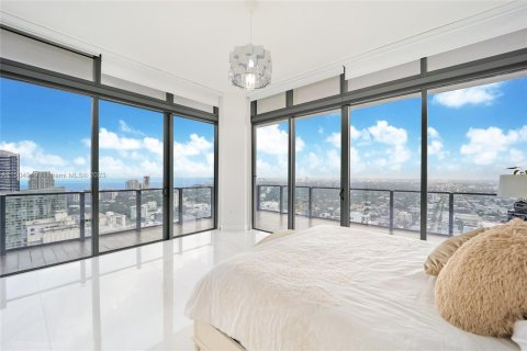 Condo in Miami, Florida, 4 bedrooms  № 918110 - photo 17