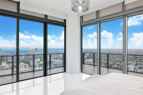 Copropriété à vendre à Miami, Floride: 4 chambres, 278.43 m2 № 918110 - photo 13