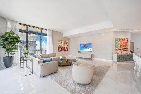 Copropriété à vendre à Miami, Floride: 4 chambres, 278.43 m2 № 918110 - photo 4