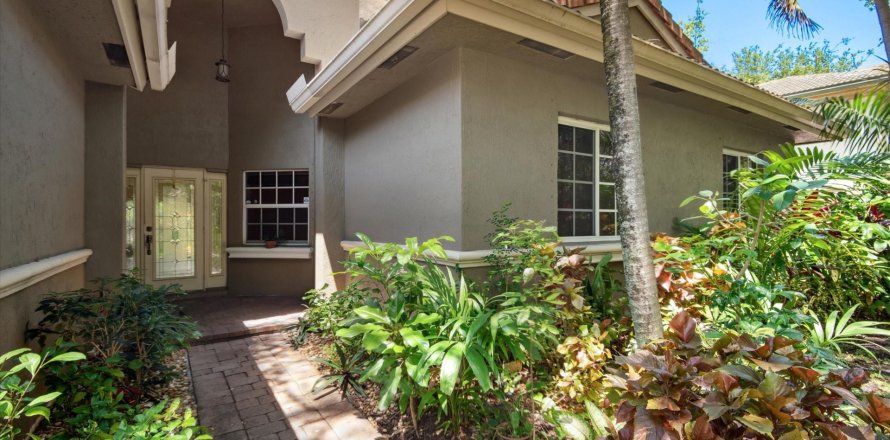 House in Fort Lauderdale, Florida 3 bedrooms, 194.72 sq.m. № 1152068