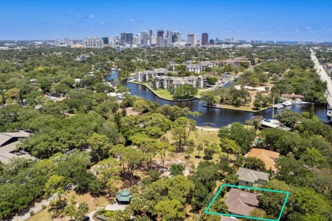 House in Fort Lauderdale, Florida 3 bedrooms, 194.72 sq.m. № 1152068 - photo 5