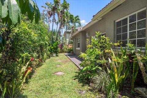 House in Fort Lauderdale, Florida 3 bedrooms, 194.72 sq.m. № 1152068 - photo 14