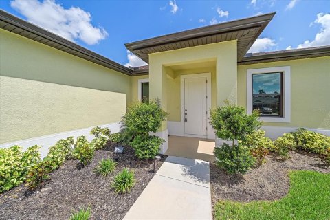 Casa en venta en North Port, Florida, 3 dormitorios, 139.07 m2 № 1314458 - foto 2