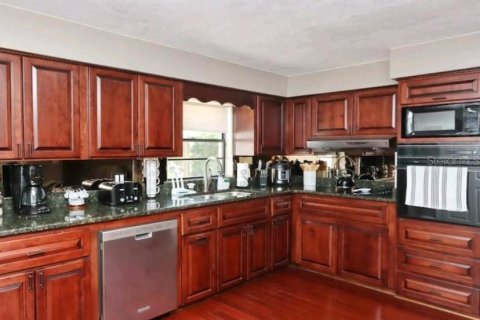 Casa en venta en Tampa, Florida, 3 dormitorios, 156.26 m2 № 1315361 - foto 7