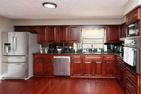 Casa en venta en Tampa, Florida, 3 dormitorios, 156.26 m2 № 1315361 - foto 8