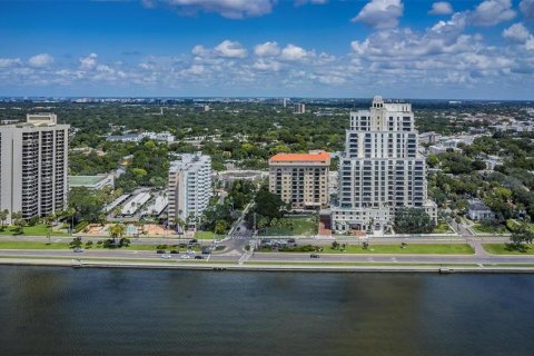Condominio en venta en Tampa, Florida, 1 dormitorio, 56.86 m2 № 635225 - foto 26