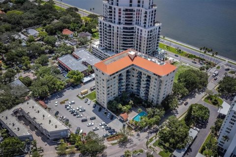 Condominio en venta en Tampa, Florida, 1 dormitorio, 56.86 m2 № 635225 - foto 30