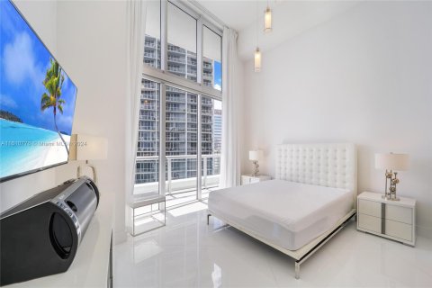 Copropriété à vendre à Miami, Floride: 2 chambres, 135.73 m2 № 1233242 - photo 16