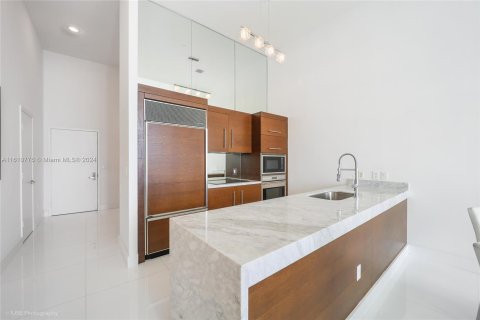 Copropriété à vendre à Miami, Floride: 2 chambres, 135.73 m2 № 1233242 - photo 9