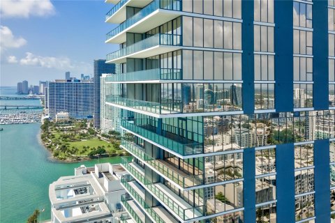 Copropriété à vendre à Miami, Floride: 3 chambres, 307.97 m2 № 1228376 - photo 5