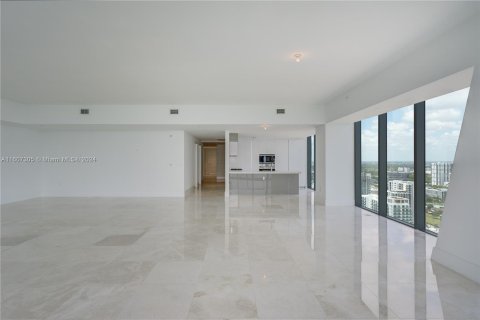 Condo in Miami, Florida, 3 bedrooms  № 1228376 - photo 15