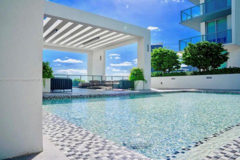 Condominio en venta en Miami, Florida, 1 dormitorio, 67.63 m2 № 1369060 - foto 27