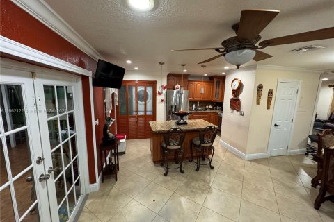 Adosado en venta en Sweetwater, Florida, 3 dormitorios, 123.28 m2 № 1369062 - foto 18