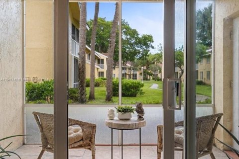 Copropriété à vendre à Coral Springs, Floride: 2 chambres, 96.99 m2 № 1330628 - photo 13