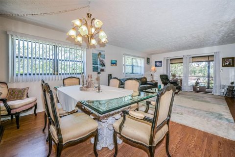 Copropriété à vendre à Port Richey, Floride: 2 chambres, 104.98 m2 № 1163719 - photo 12