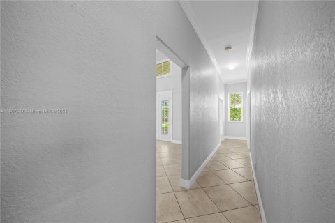 Villa ou maison à vendre à Pembroke Pines, Floride: 3 chambres, 192.68 m2 № 1232710 - photo 25